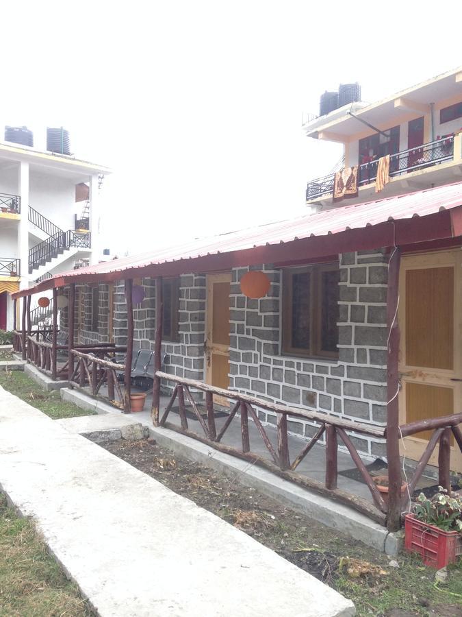 Seraj International Manali  Luaran gambar