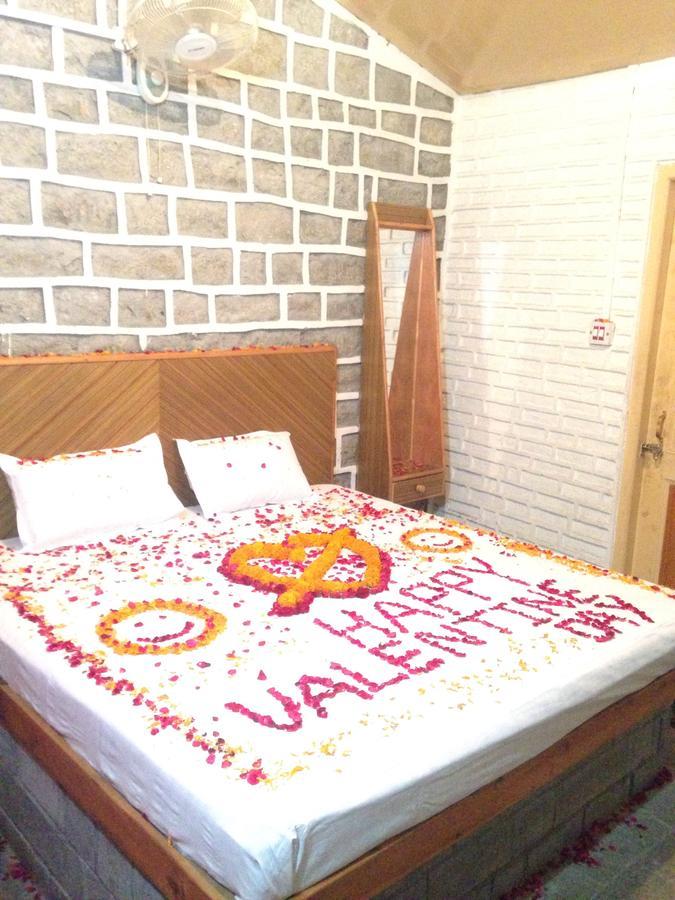 Seraj International Manali  Luaran gambar